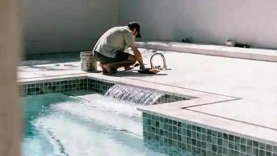 Fuite d'eau sur piscine
